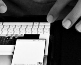Tablet sales nosedive but Apple, Samsung, Amazon raking it in