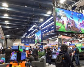 Fortnite snubs Google Play Store