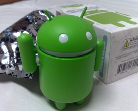 Google gets tough with Android makers again 1