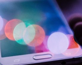 Should I wait to buy a 5G handset?